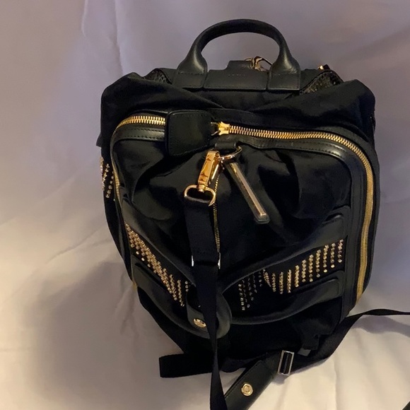 Convertible Backpack/Travel Studio Bag with Decorative Gold Hardware NWOT - Picture 15 of 16
